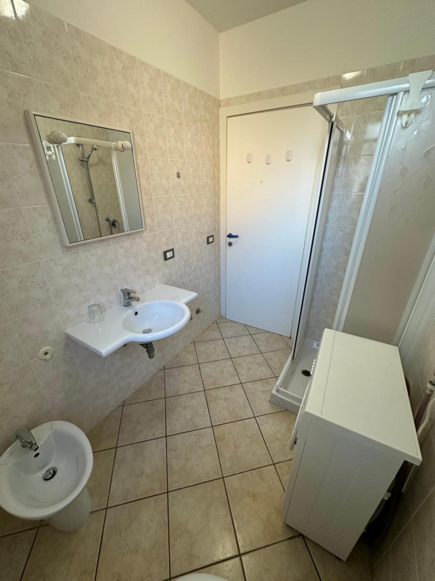 Residence Stefania - Agenzia Cocal Каорле Екстер'єр фото